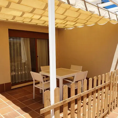 Apartamento En Urbanizacion El Retiro Iii
